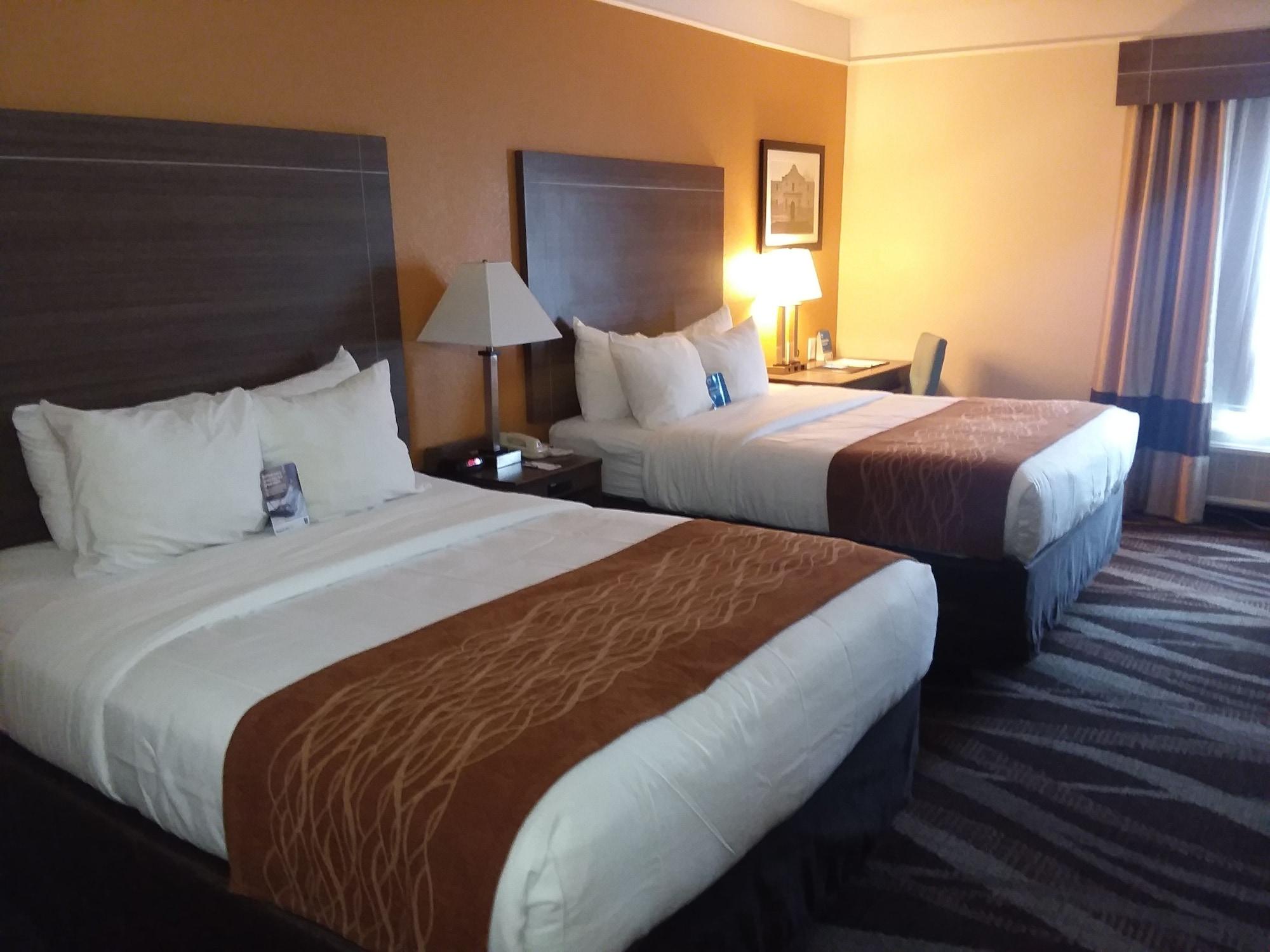Comfort Inn Near Frost Bank Center San Antonio Extérieur photo
