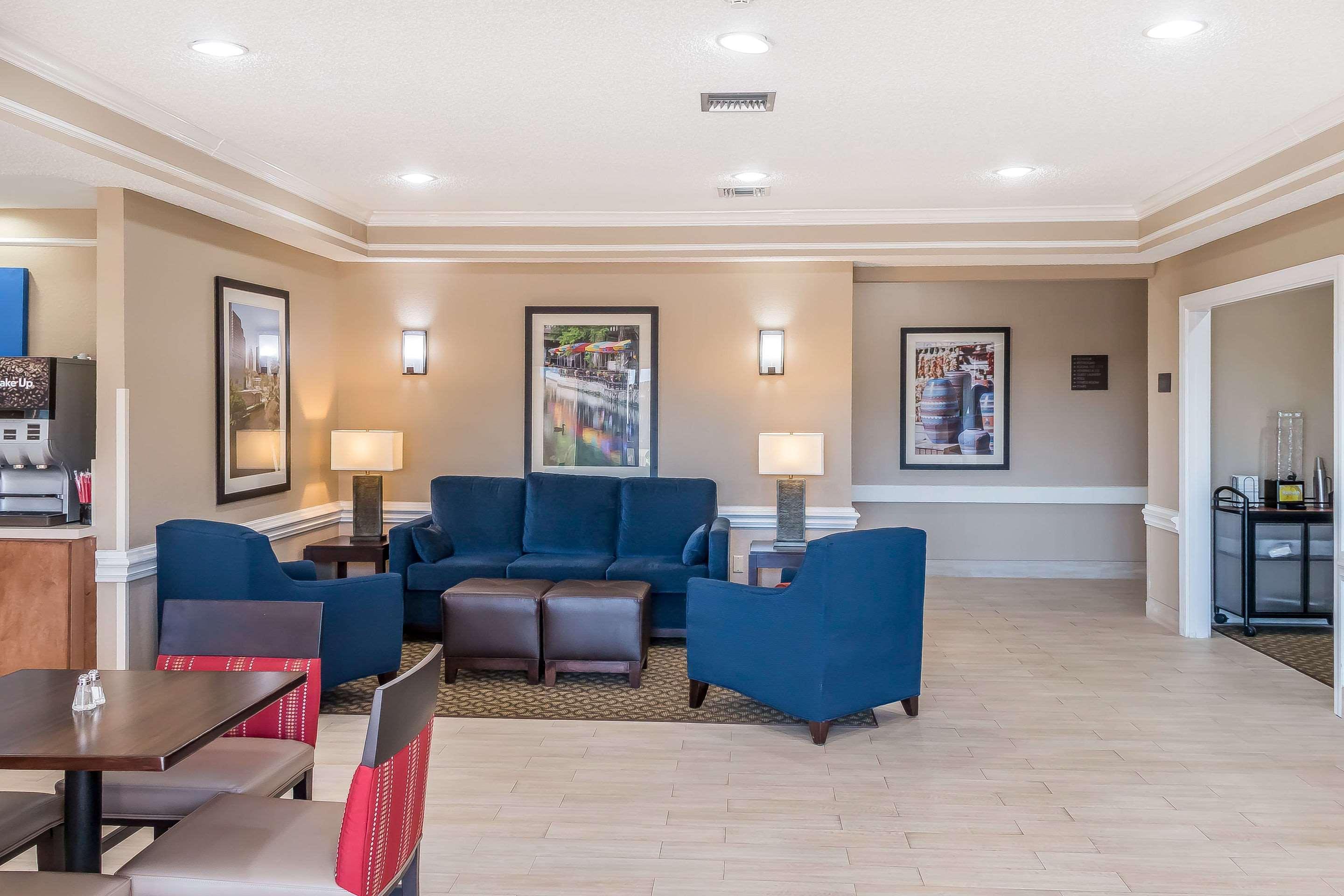 Comfort Inn Near Frost Bank Center San Antonio Extérieur photo